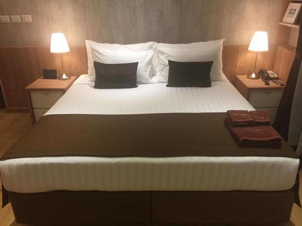 Апартаменты The Alcove Thonglor 5 Бангкок Экстерьер фото
