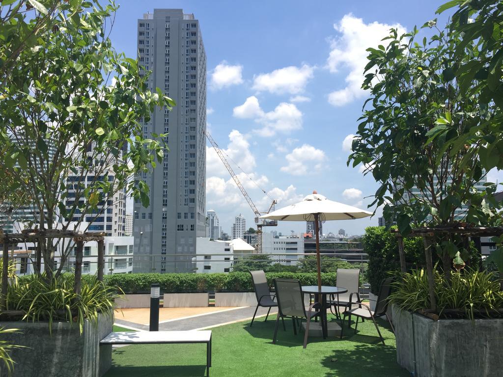 Апартаменты The Alcove Thonglor 5 Бангкок Экстерьер фото