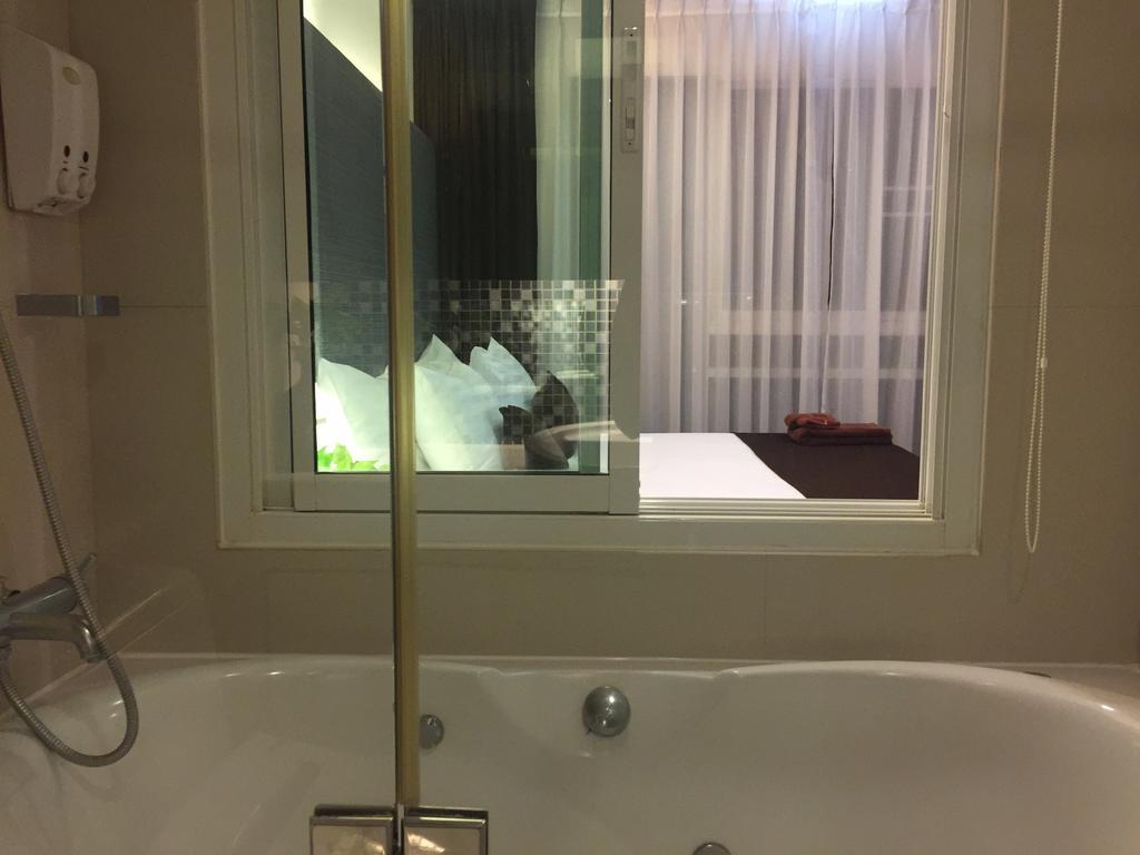 Апартаменты The Alcove Thonglor 5 Бангкок Экстерьер фото