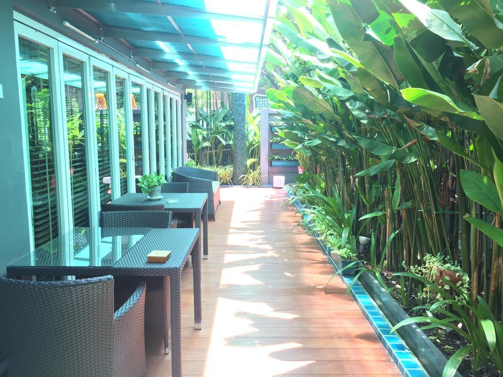 Апартаменты The Alcove Thonglor 5 Бангкок Экстерьер фото