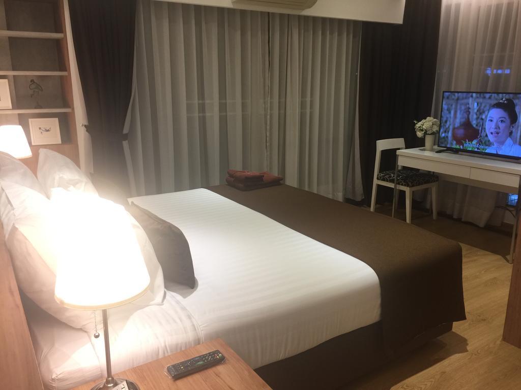 Апартаменты The Alcove Thonglor 5 Бангкок Экстерьер фото