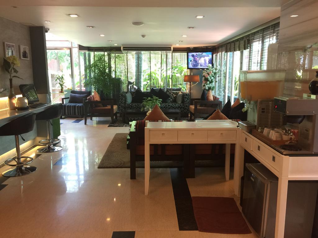 Апартаменты The Alcove Thonglor 5 Бангкок Экстерьер фото